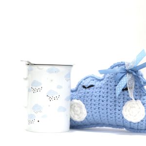 Nube de crochet y taza