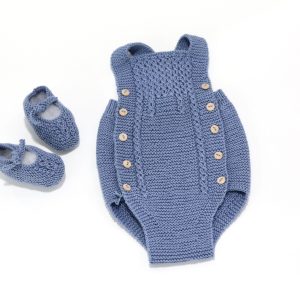 Ropa bebé una pieza y zapatos