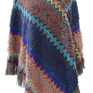 Poncho azul oscuro y tonos