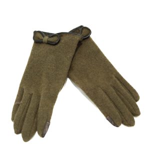 Guantes marrones con lazo